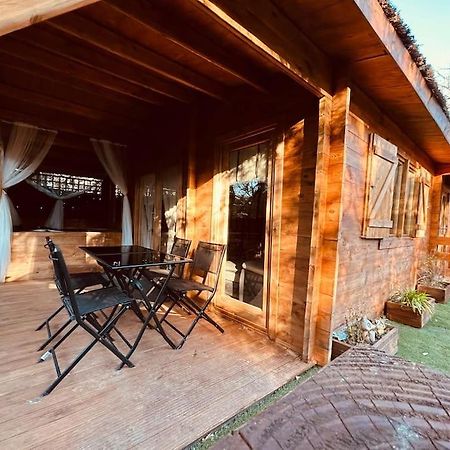 Chalet Bois Jacuzzi Bessan 外观 照片